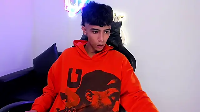 dikey 62 online show from November 5, 9:26 pm