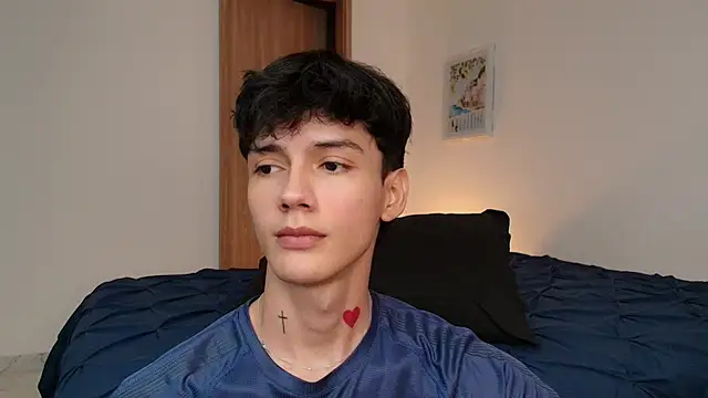 Snapshot of badboy_one_ chatting on November 5, 8:42 pm badboy one online show from November 5, 8:42 pm