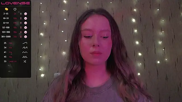 Snapshot of kkk_200 chatting on December 12, 2:22 pm kkk 200 online show from December 12, 2:22 pm