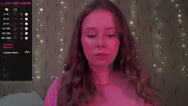 Snapshot of kkk_200 chatting on December 24, 12:33 pm kkk 200 online show from December 24, 12:33 pm