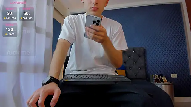 bower and colucci online show from January 11, 1:32 pm