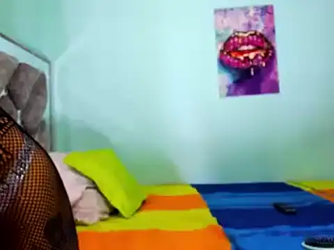 Evilmichellts1 online show from March 21, 12:18 am