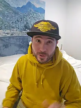 JeepinAround online show from January 14, 3:17 pm