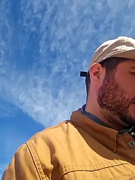 JeepinAround online show from February 25, 8:40 pm