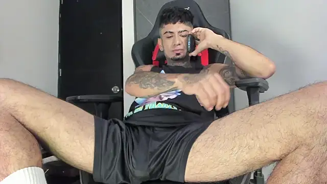 sergiio mesa27 online show from October 28, 11:36 am