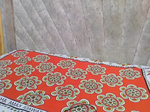 Sexy Villagegal online show from December 2, 9:47 am