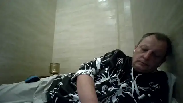 chubbybear2cum online show from January 15, 4:55 pm