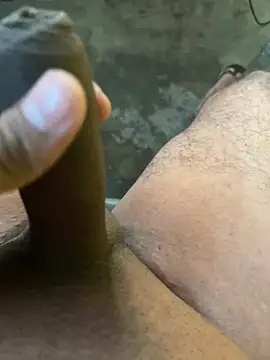 Snapshot of pussychaser1234 chatting on December 9, 9:39 am pussychaser1234 online show from December 9, 9:39 am