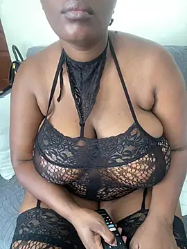 Naughty-sonia2 online show from February 2, 7:40 am