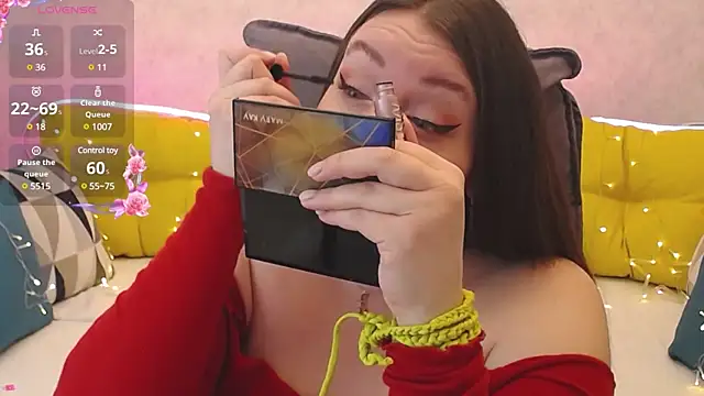 Snapshot of Nataly_cute chatting on February 15, 8:11 pm Nataly cute online show from February 15, 8:11 pm