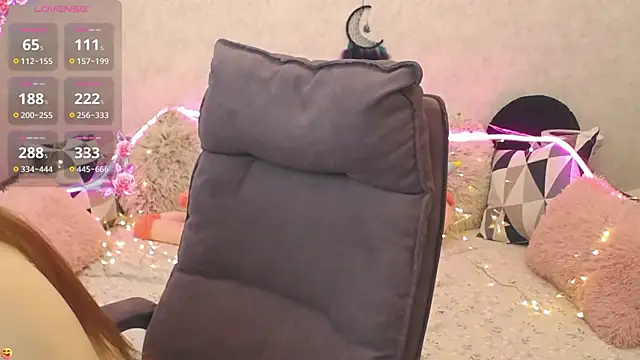 Snapshot of Nataly_cute chatting on March 8, 8:25 pm Nataly cute online show from March 8, 8:25 pm