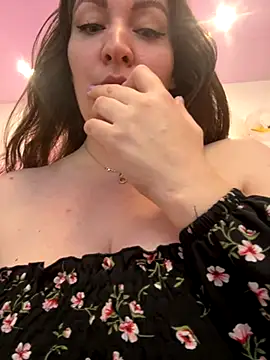 Snapshot of Nataly_cute chatting on October 30, 8:20 pm Nataly cute online show from October 30, 8:20 pm