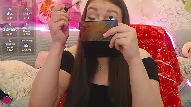 Snapshot of Nataly_cute chatting on November 9, 11:14 pm Nataly cute online show from November 9, 11:14 pm