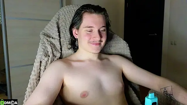 MoreRealAlex online show from January 6, 8:56 pm