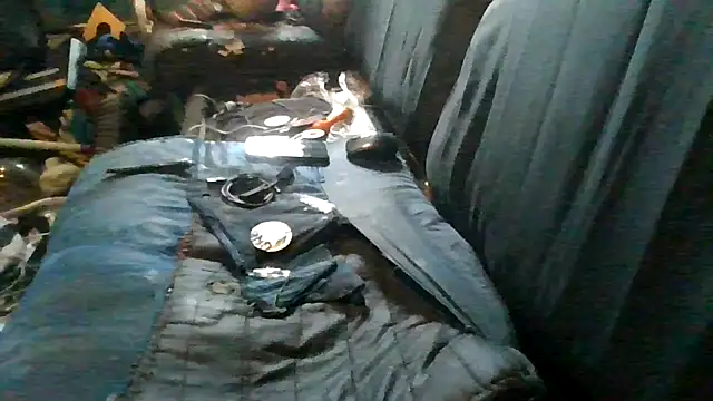 robeaulieu02 online show from April 15, 7:58 pm