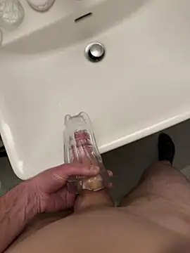 oneeight28 online show from January 12, 1:49 pm