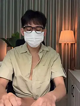 MinhTuanLive online show from April 26, 12:47 pm