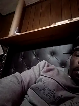 Snapshot of Chocolatewonderboy chatting on February 26, 3:49 am Chocolatewonderboy online show from February 26, 3:49 am