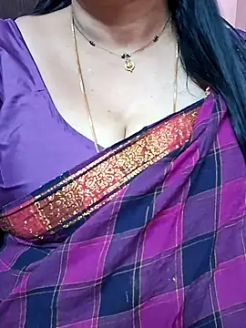 ananya956 online show from April 5, 5:04 am