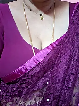 ananya956 online show from April 6, 6:36 am