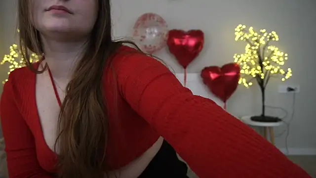 Snapshot of MagicPeachh_ chatting on February 25, 2:00 pm MagicPeachh online show from February 25, 2:00 pm