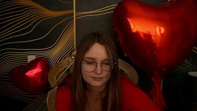 Snapshot of MagicPeachh_ chatting on February 26, 5:17 pm MagicPeachh online show from February 26, 5:17 pm
