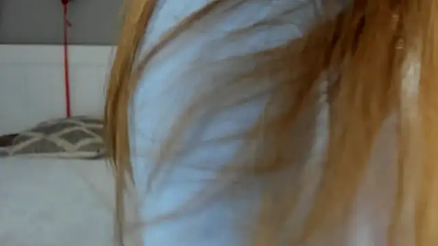 Snapshot of MagicPeachh_ chatting on March 17, 2:12 pm MagicPeachh online show from March 17, 2:12 pm