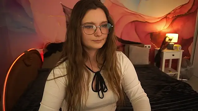 Snapshot of MagicPeachh_ chatting on October 27, 7:12 am MagicPeachh online show from October 27, 7:12 am