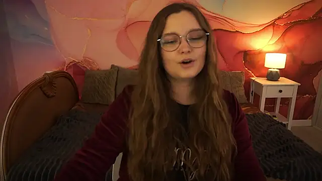 Snapshot of MagicPeachh_ chatting on November 11, 2:06 pm MagicPeachh online show from November 11, 2:06 pm