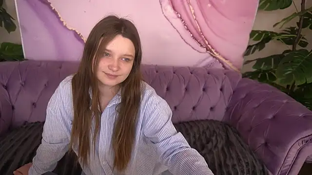 MagicPeachh  online show from July 21, 5:43 am