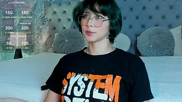 Snapshot of Ramona_Flower chatting on June 22, 11:40 am Ramona Flower online show from June 22, 11:40 am
