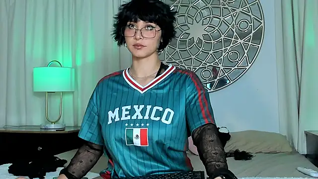 Snapshot of Ramona_Flower chatting on July 5, 11:39 am Ramona Flower online show from July 5, 11:39 am