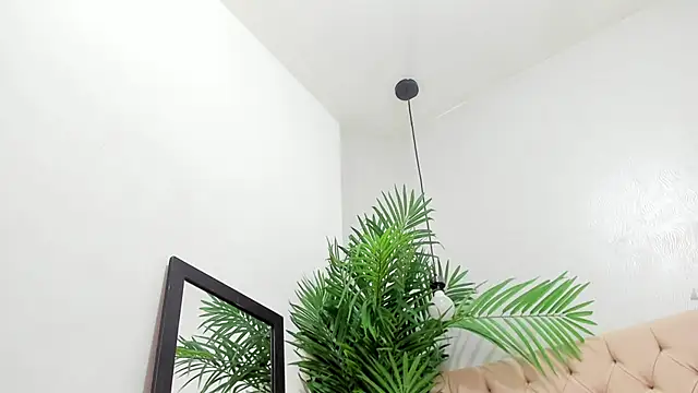 Victoria Coleman online show from February 22, 6:08 pm