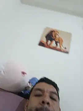 Snapshot of Leondomado chatting on June 5, 4:56 pm Leondomado online show from June 5, 4:56 pm