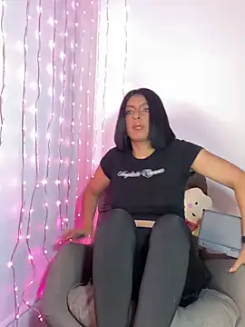 im anna  online show from February 12, 9:33 pm