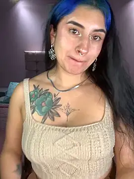 Snapshot of Lilith_Pink chatting on February 7, 4:59 am Lilith Pink online show from February 7, 4:59 am