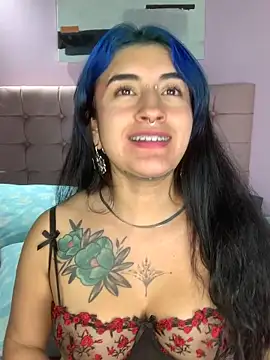 Snapshot of Lilith_Pink chatting on February 7, 11:01 am Lilith Pink online show from February 7, 11:01 am