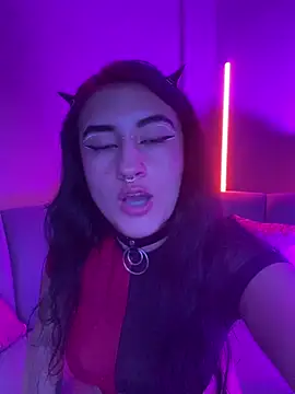 Snapshot of Lilith_Pink chatting on March 16, 5:03 am Lilith Pink online show from March 16, 5:03 am