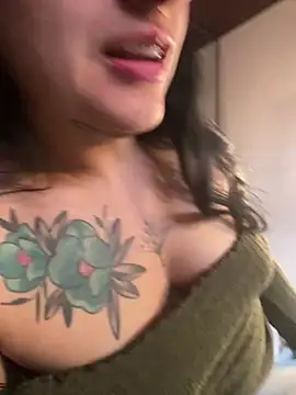 Snapshot of Lilith_Pink chatting on March 16, 4:12 pm Lilith Pink online show from March 16, 4:12 pm