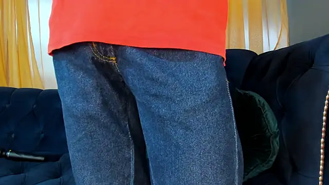 Snapshot of Ethan_Fox11 chatting on February 27, 2:10 pm Ethan Fox11 online show from February 27, 2:10 pm