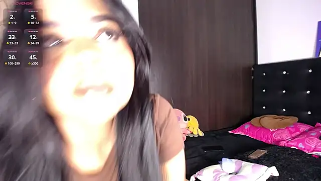 michelleoliver online show from March 9, 9:46 am