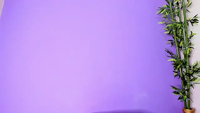 scarlet-jonesx online show from January 2, 10:01 pm