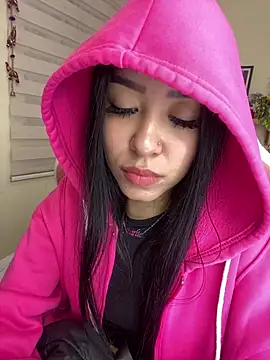 Snapshot of Starliee__ chatting on February 27, 11:59 pm Starliee online show from February 27, 11:59 pm