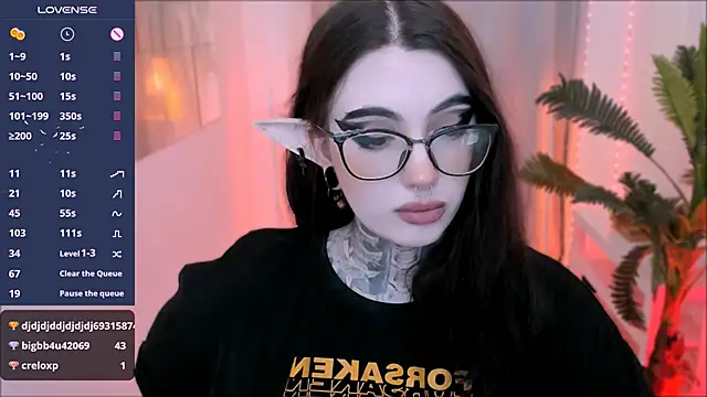 Dixi Pixi  online show from January 23, 1:24 pm