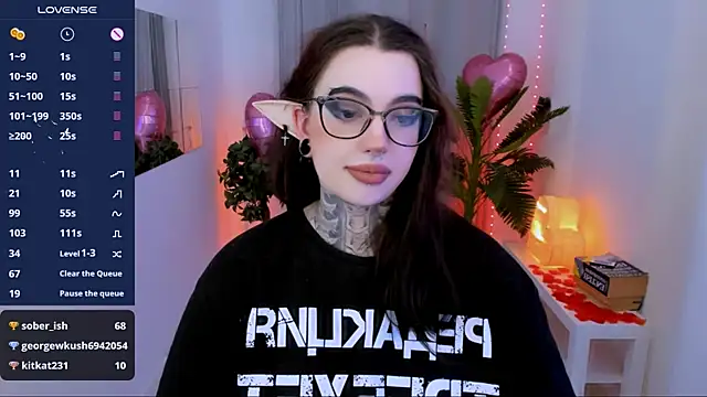 Dixi Pixi  online show from February 16, 9:15 am