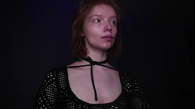 Snapshot of ginger_hugs chatting on February 7, 10:09 pm ginger hugs online show from February 7, 10:09 pm
