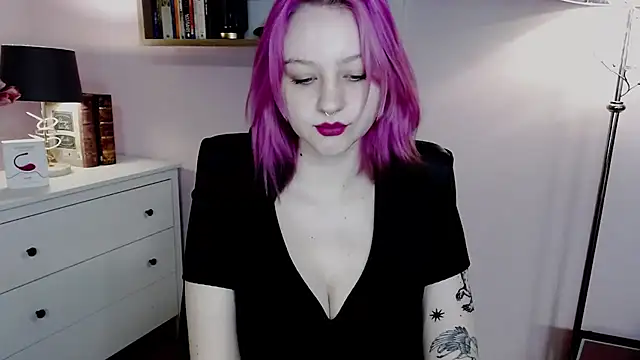 Snapshot of MadelineLust chatting on January 19, 2:28 pm MadelineLust online show from January 19, 2:28 pm