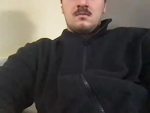 Snapshot of cookingmonster10 chatting on December 17, 8:09 am cookingmonster10 online show from December 17, 8:09 am