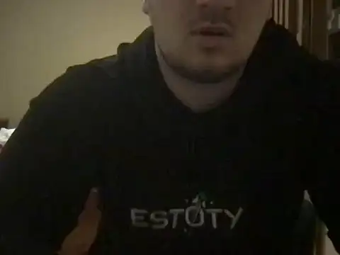 Snapshot of cookingmonster10 chatting on March 4, 5:19 pm cookingmonster10 online show from March 4, 5:19 pm