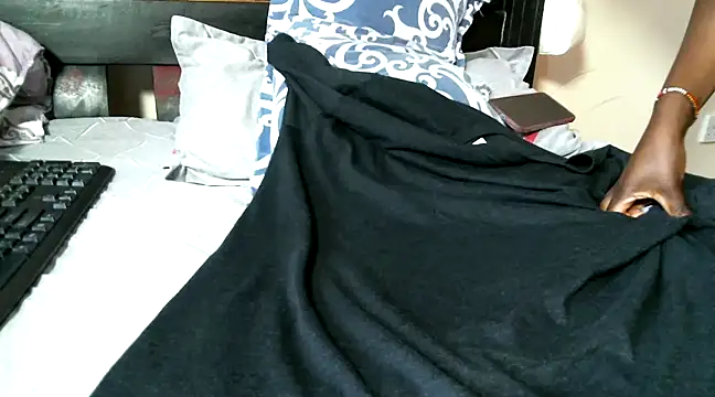 curvy natallie online show from March 18, 12:36 pm